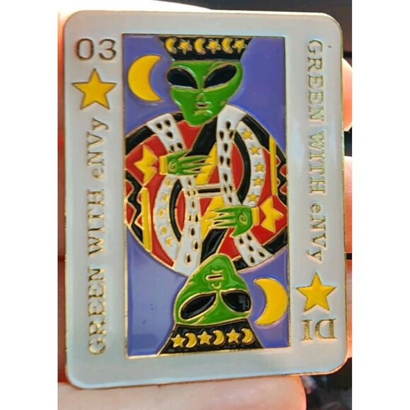 Desert Inn 2003 “Green With eNVy” Alien Pin - DI - Vegas Vintage - Moon Stars - Picture 3 of 6